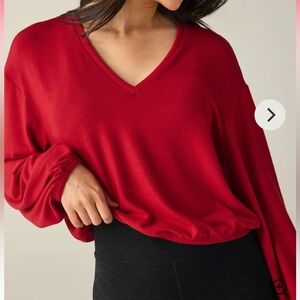 NWT Beyond Yoga Soft Spoken Cropped Pullover